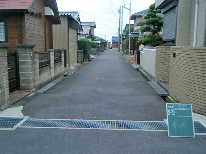 道路改良工事(側溝布設)